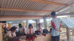 Mengerikan! ANBK di Kuburan: Kehidupan Pendidikan Flores Timur di Era Digital