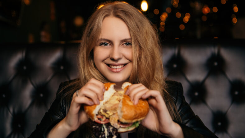 She Went On A Date With A Guy Who Started Rapping Along To A Song He ...