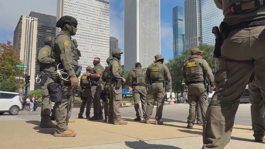 Armed U.S. Border Patrol agents spotted in downtown Chicago as part of ...
