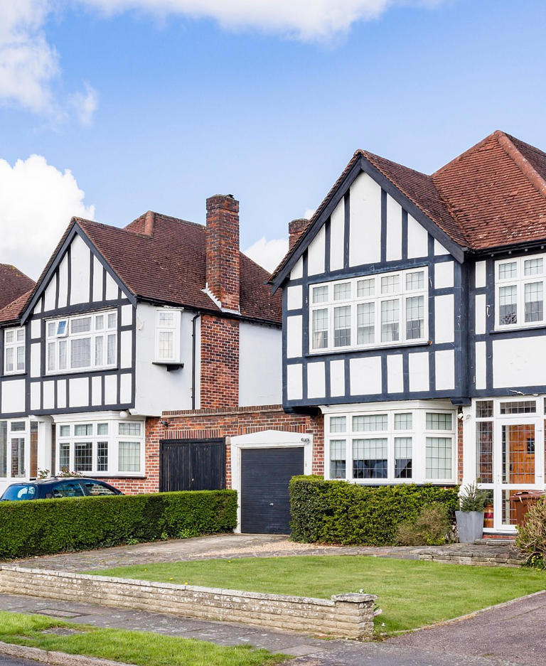 Data: Budget property tax fears 'paralyse' £500k-plus property market