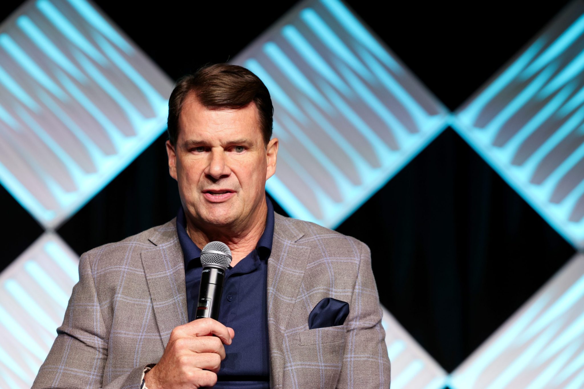 Ford CEO warns there’s a dearth of blue-collar workers able to ...