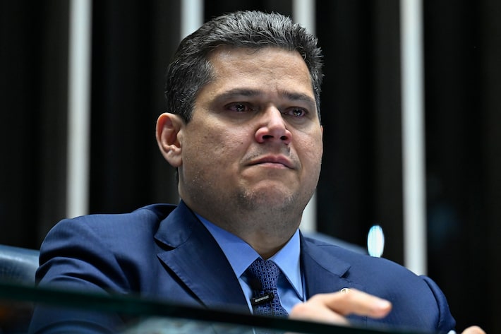 Alcolumbre pede ao STF que adie decisão sobre redistribuição de cadeiras na Câmara. Foto: Waldemir Barreto/Agência Senado