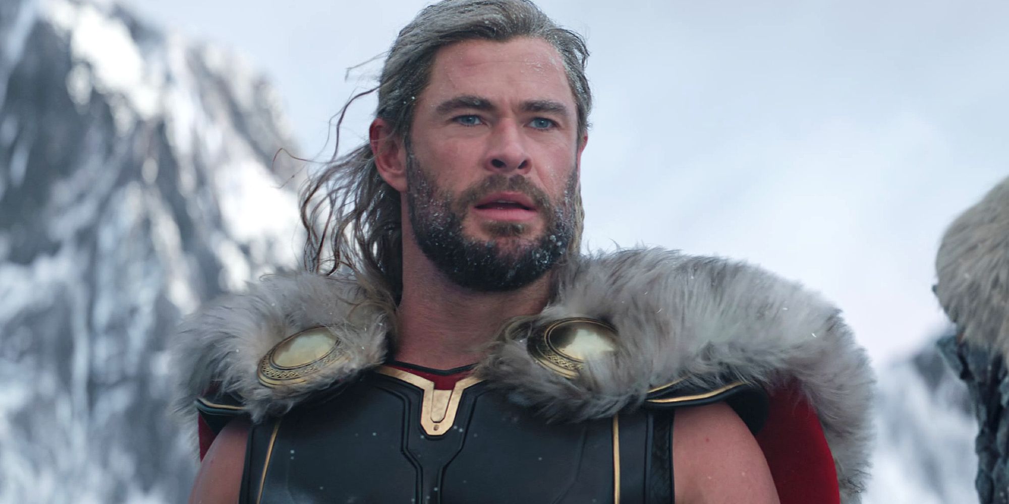 Marvel&rsquo;s New Thor Actor Fights Scarlet Witch - MCU Power Debate Settled