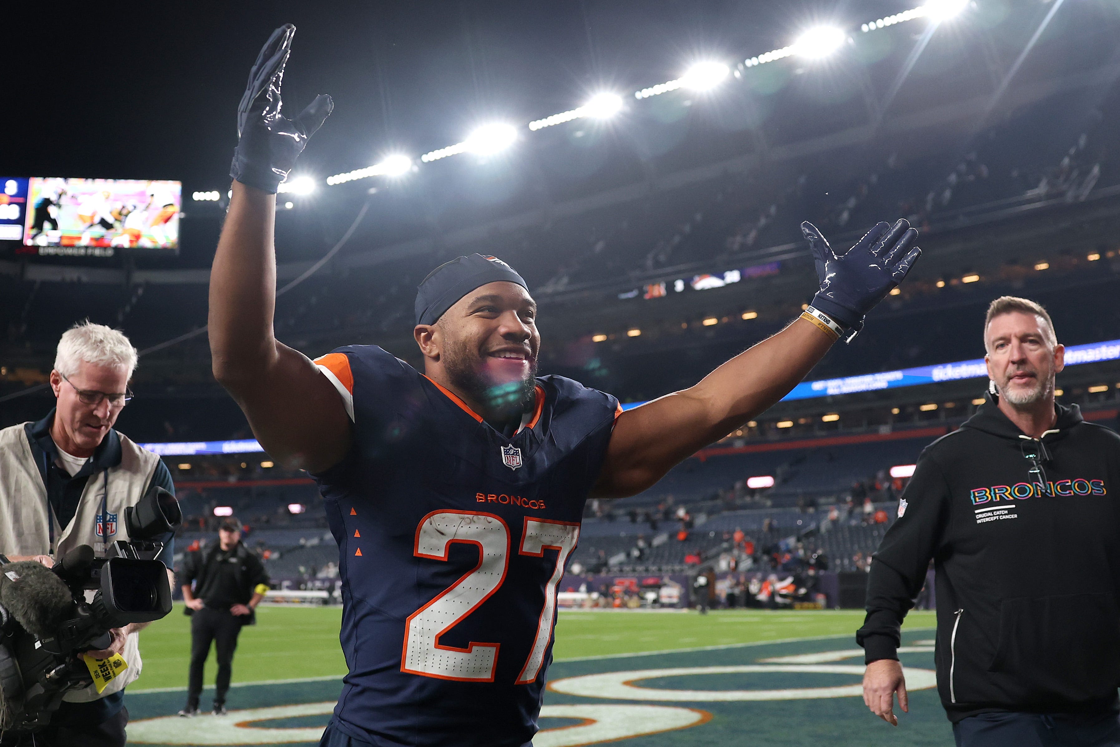 Los Broncos superan a los Bengals en victoria 28-3 en ‘Monday Night Football’