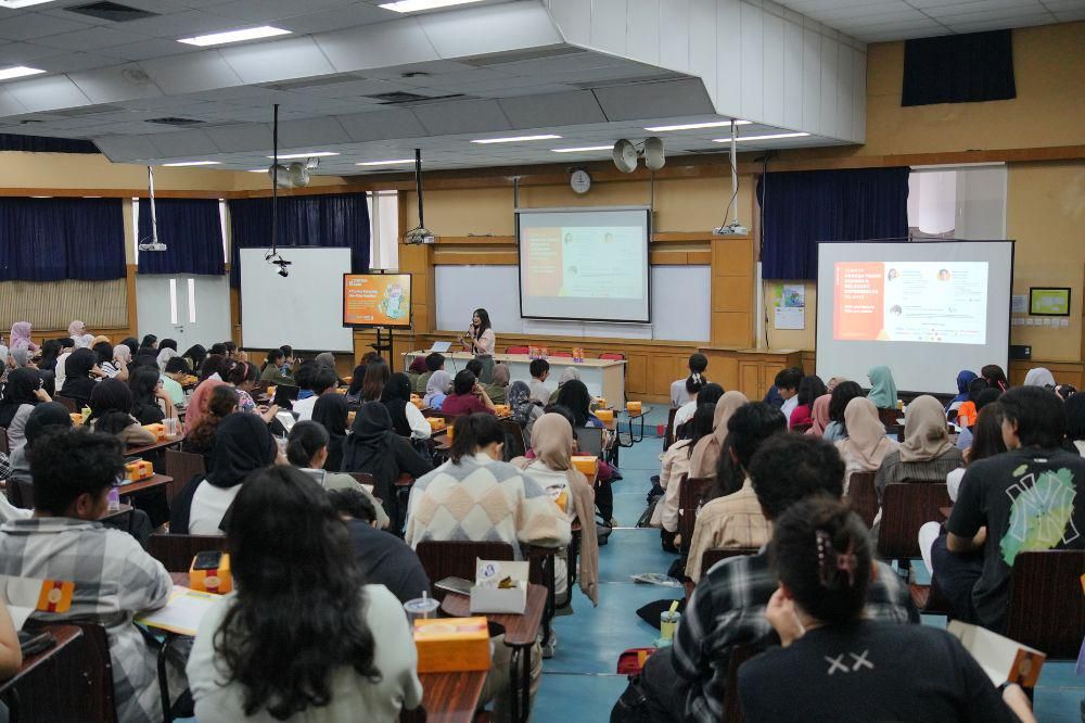 Dukung Kesehatan Keluarga, Kolaborasi Anak dengan Farmasi ITB