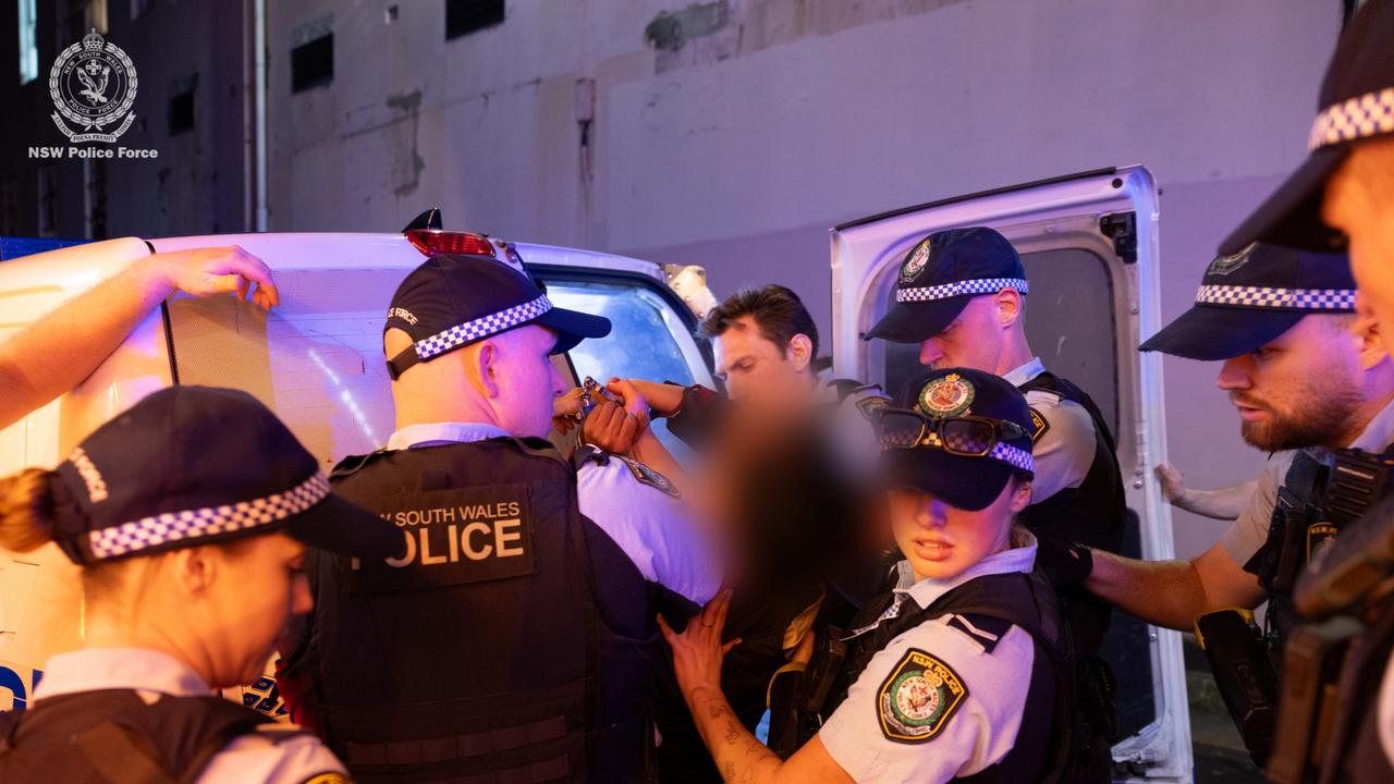 Patient Charged After Allegedly Stabbing Dr