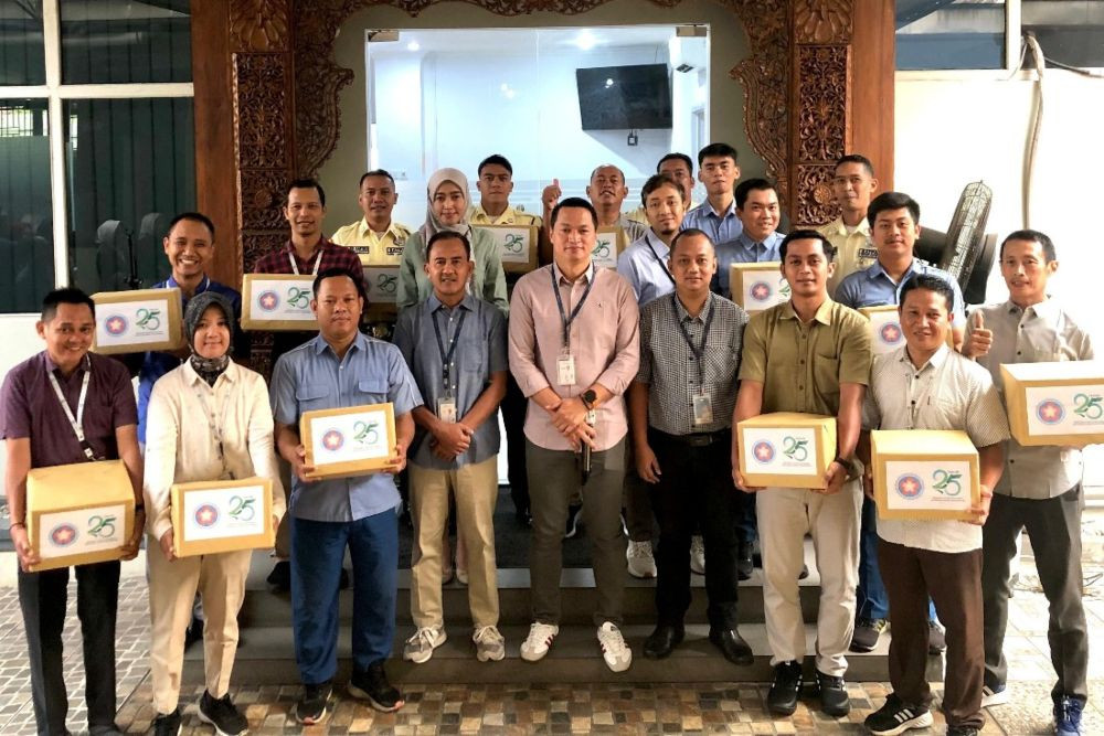 Rayakan Ulang Tahun Serikat Karyawan, Bank Jateng Cabang Jepara Beri Bantuan Sosial
