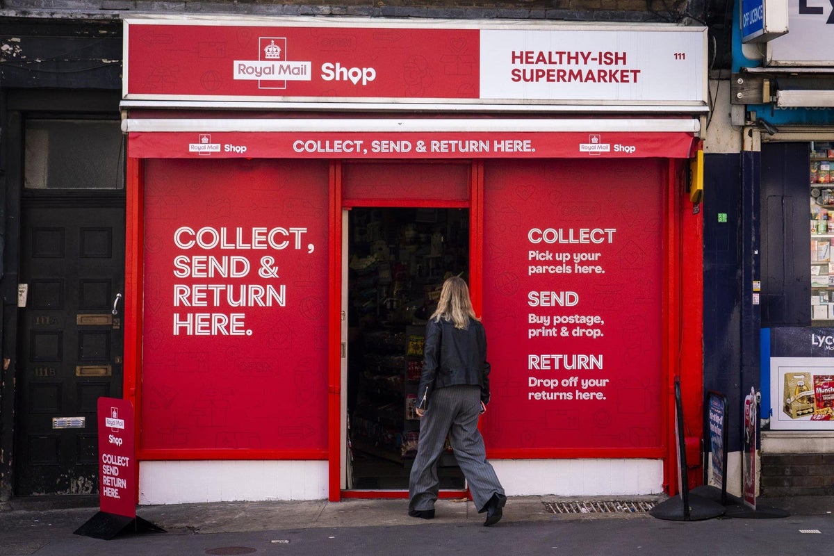 royal-mail-to-take-over-thousands-of-uk-convenience-stores
