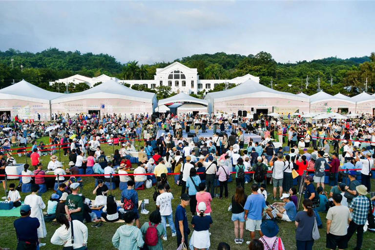 Nestle Toll House Is Giving Away Free Cookie Taco Kits — Find Out How