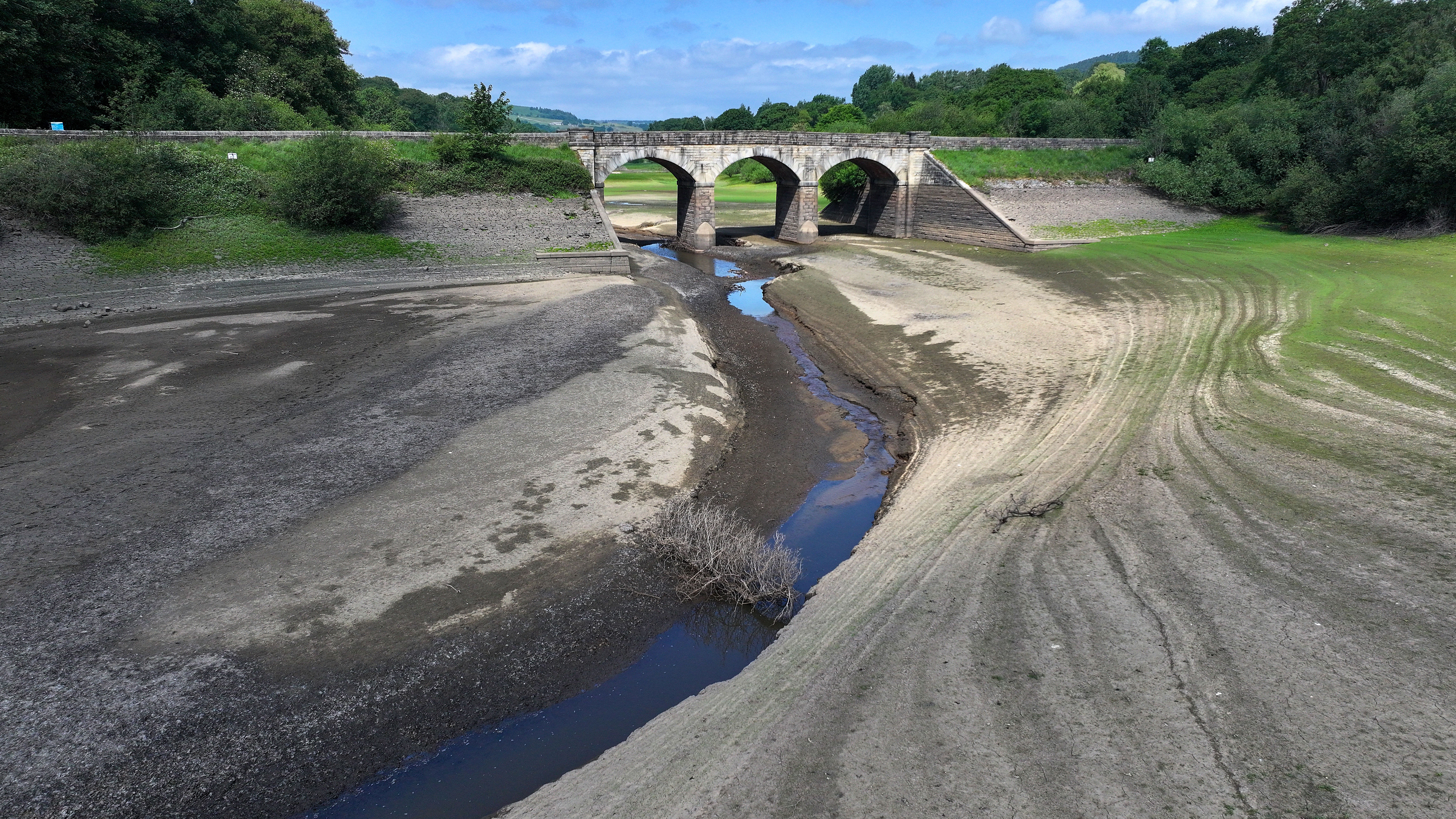 Drought permits issued to Yorkshire Water by Environment Agency to ...