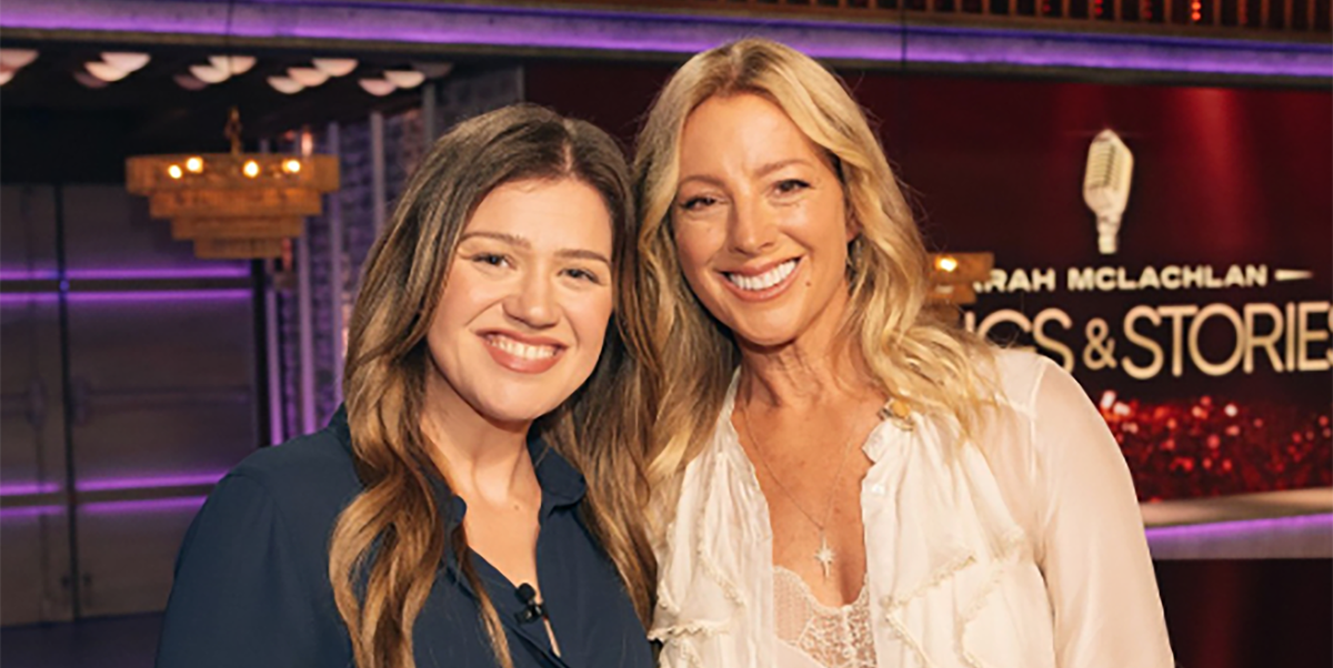 Kelly Clarkson Brings Fans to Tears with “Breathtakingly Beautiful” Duet