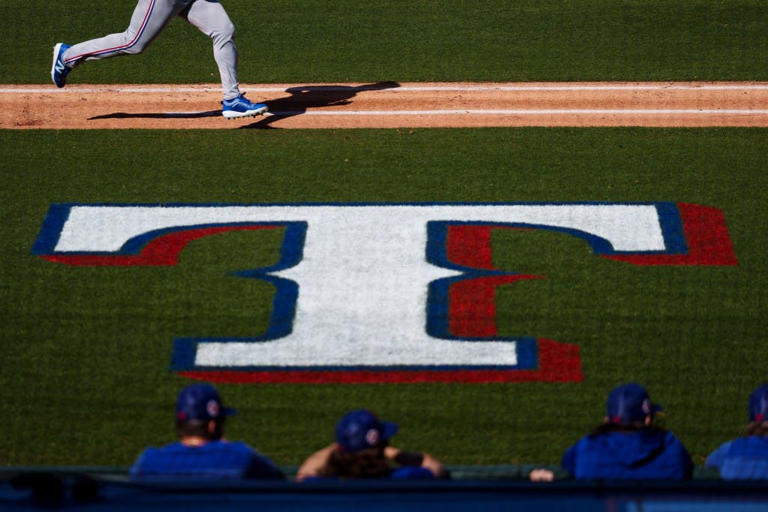 Yankees lose 6-year veteran, Bronx native to Rangers