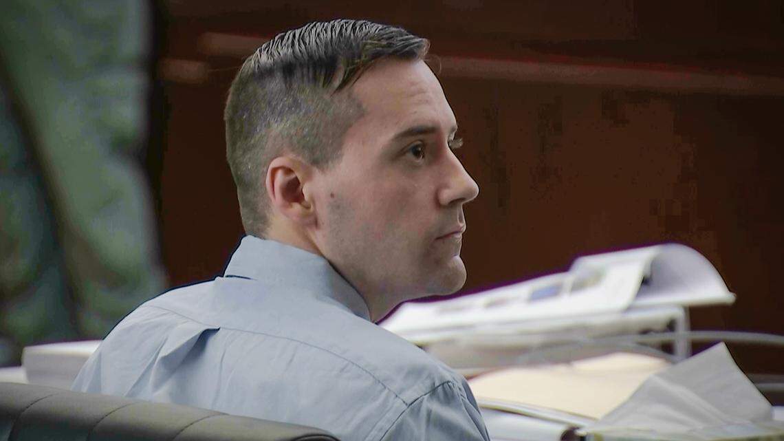 Jury deliberates if KC man to get death penalty for NKC police officer ...