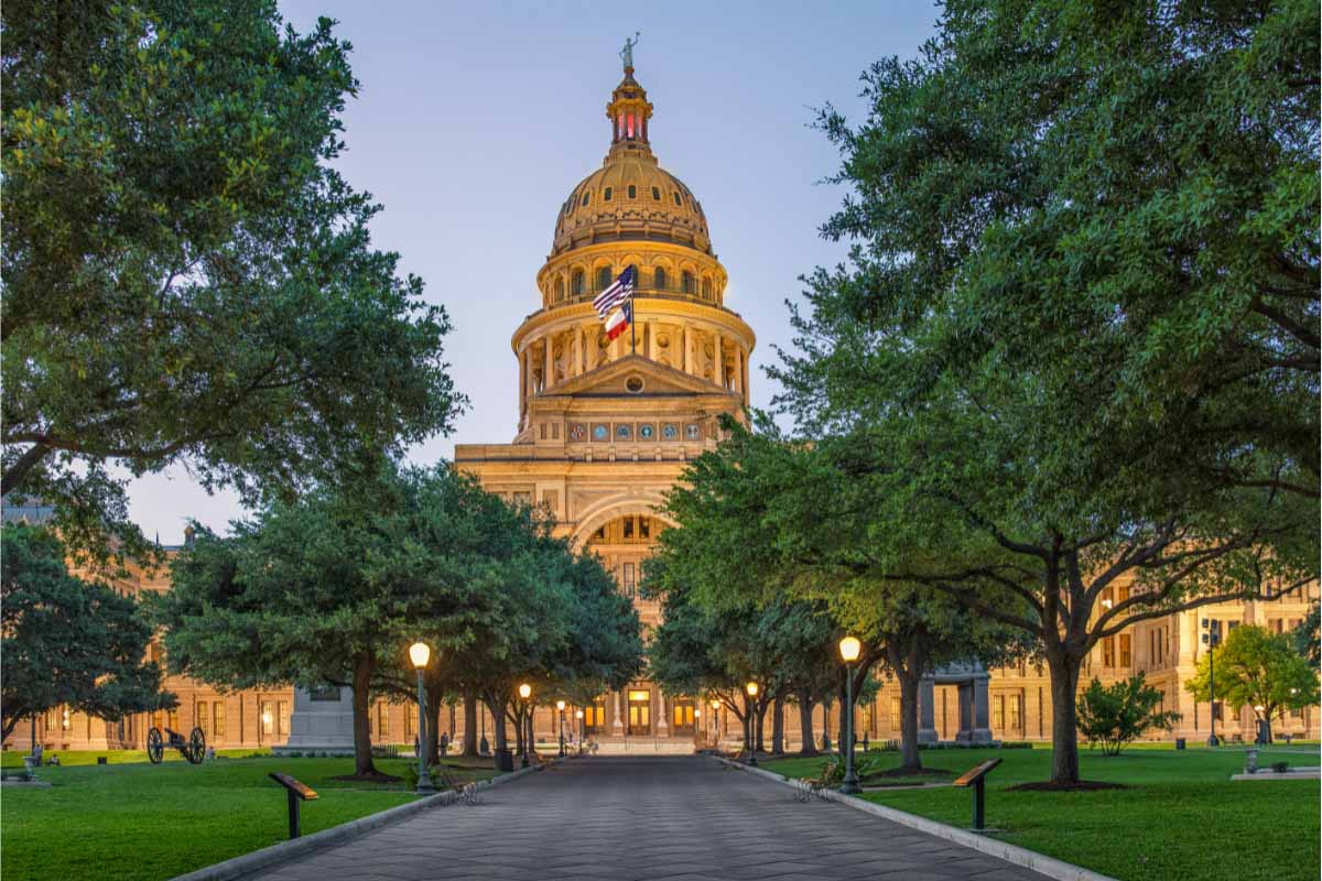 These Are the Most Famous Landmarks in Texas — How Many Have You Seen? 50