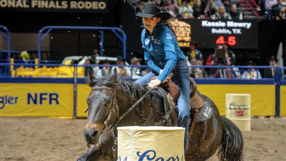 Kassie Mowry Continues To Raise the Bar With New Pink Buckle Average Record