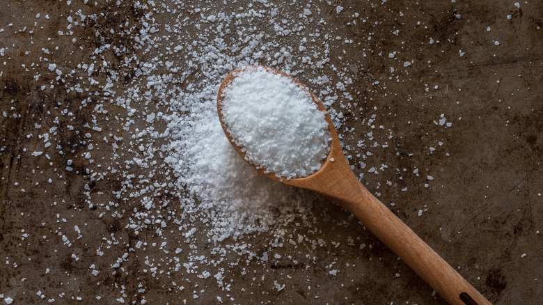 The Difference Between Kosher, Table & Sea Salt