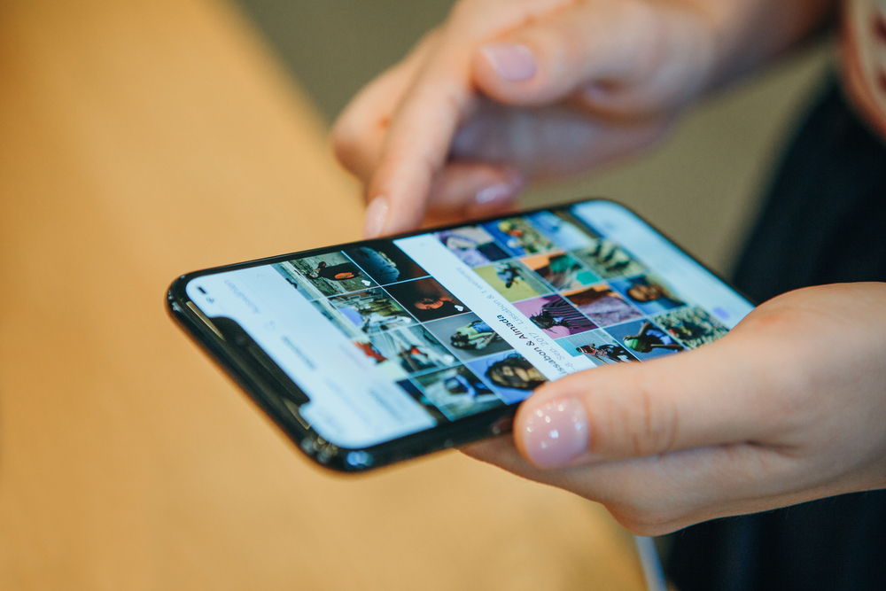 Tips to sort phone photos fast