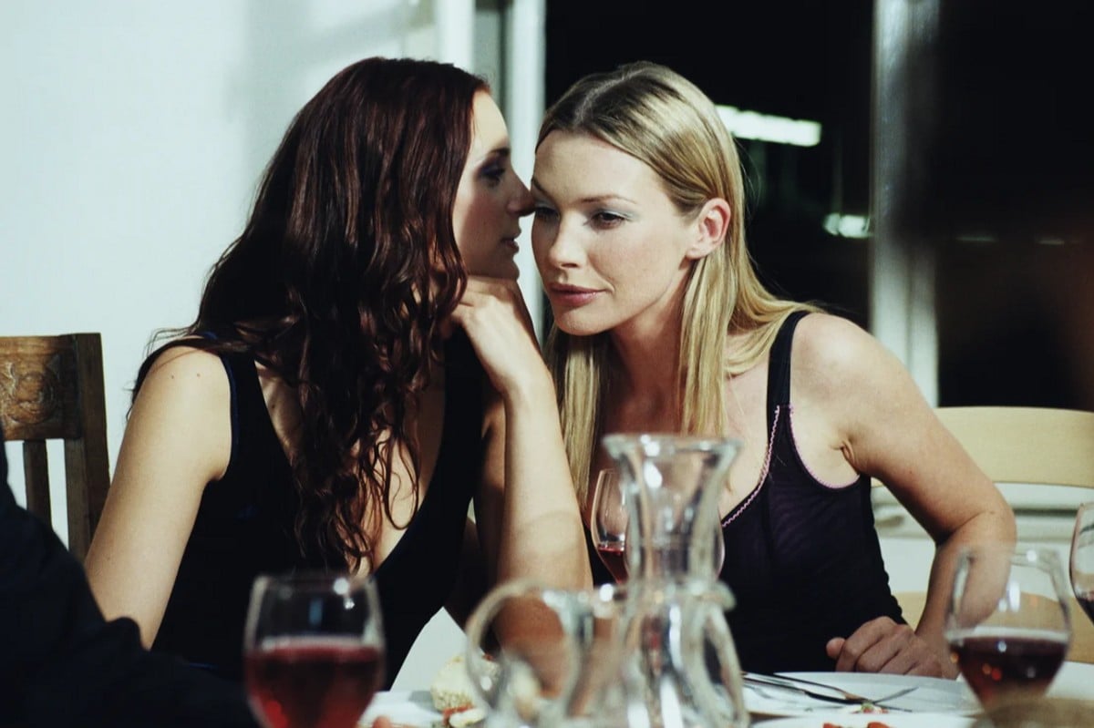 'I don't regret it.' 7 women told us the one secret they've never(00)