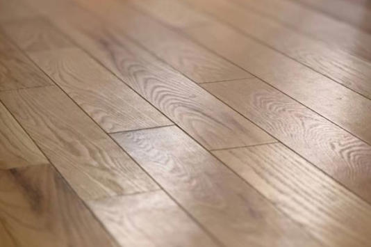 Warning for all UK households who have laminate flooring in their homes