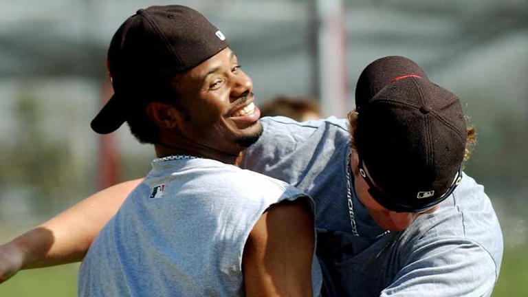 Ken Griffey Jr.'s Bubble Gum Card is Popping The Hobby