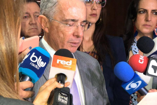 El expresidente Álvaro Uribe se pronunció tras confirmarse la fórmula vicepresidencial de Paloma Valencia con Juan Daniel Oviedo: 'Gana Colombia'