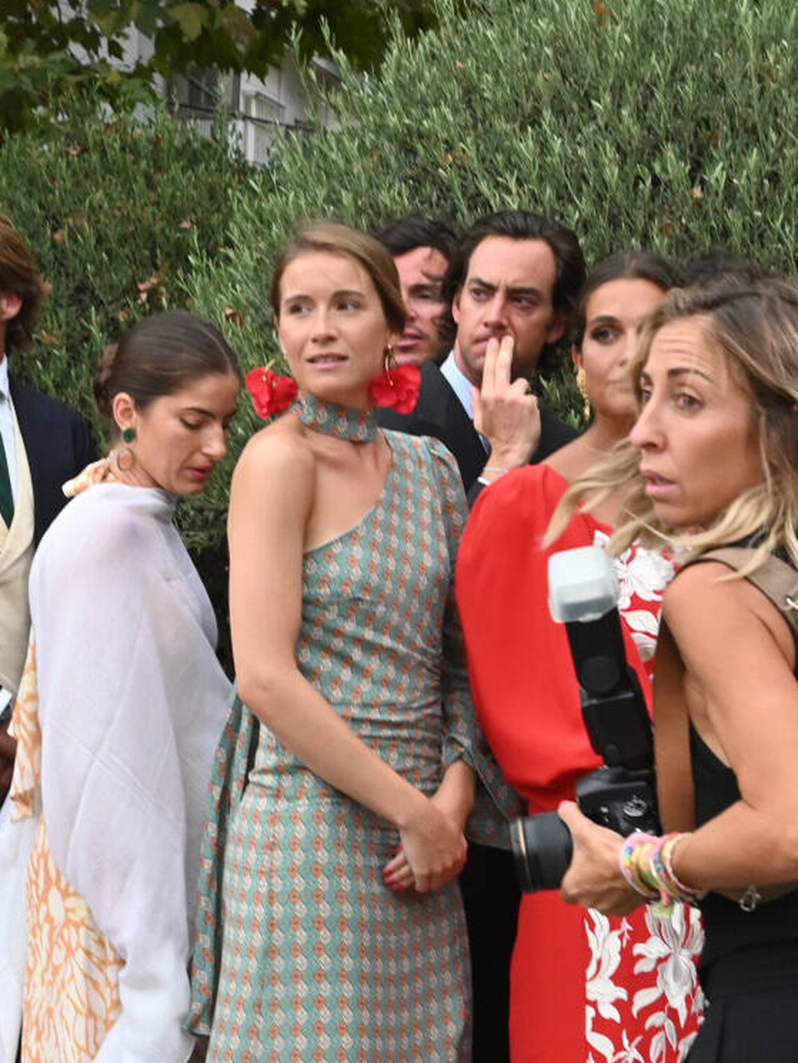 Romantic Summer Wedding at Cave B Estate Winery — Seattle Wedding Planner, image size:768x1024