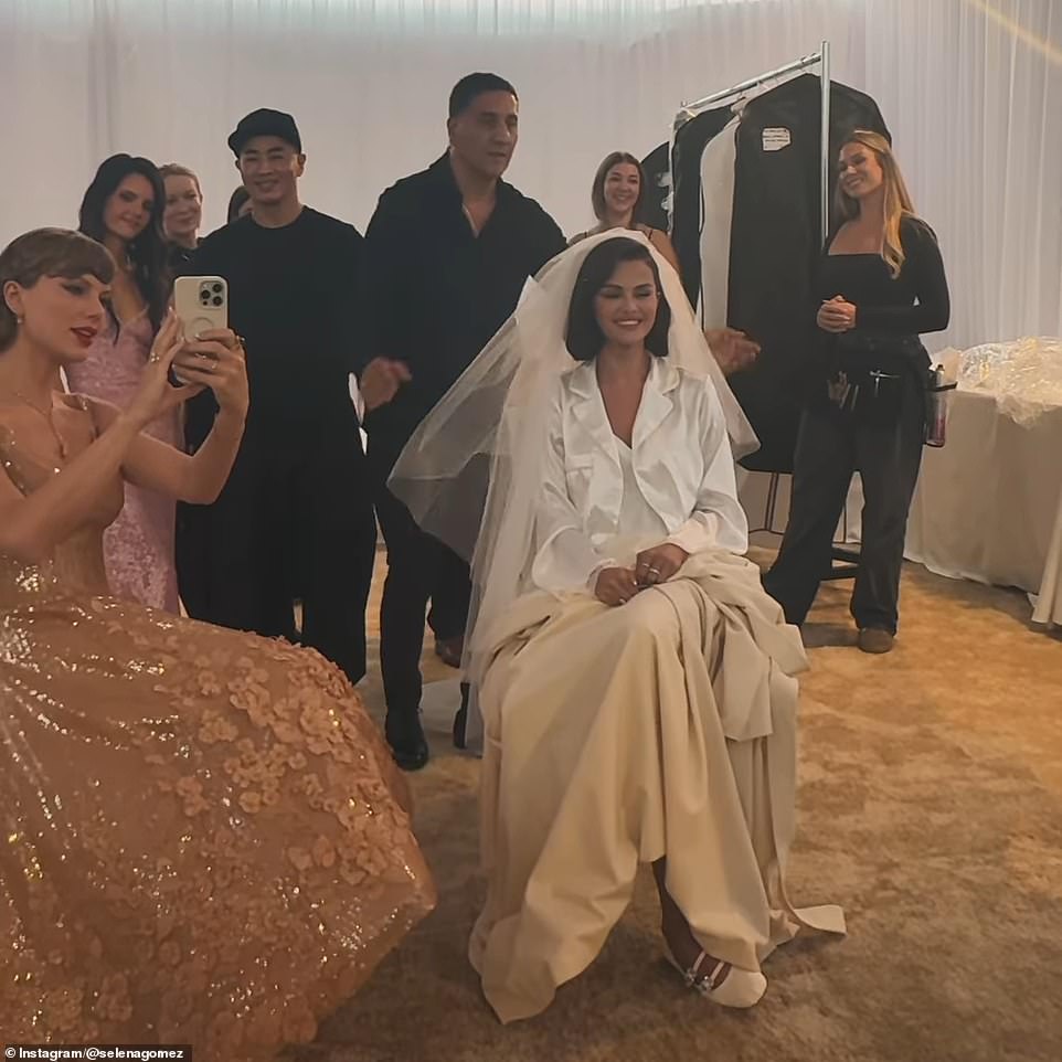 Eagle-eyed fans expose Selena Gomez's unexpected wedding day habit