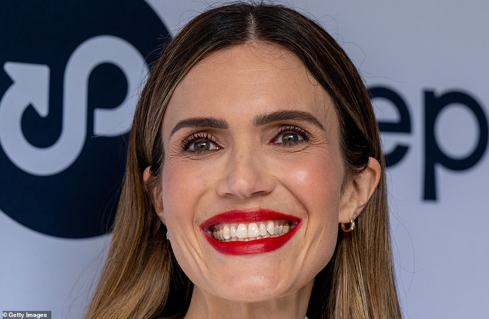 Popular actress shocks fans with 'unrecognizable' looks