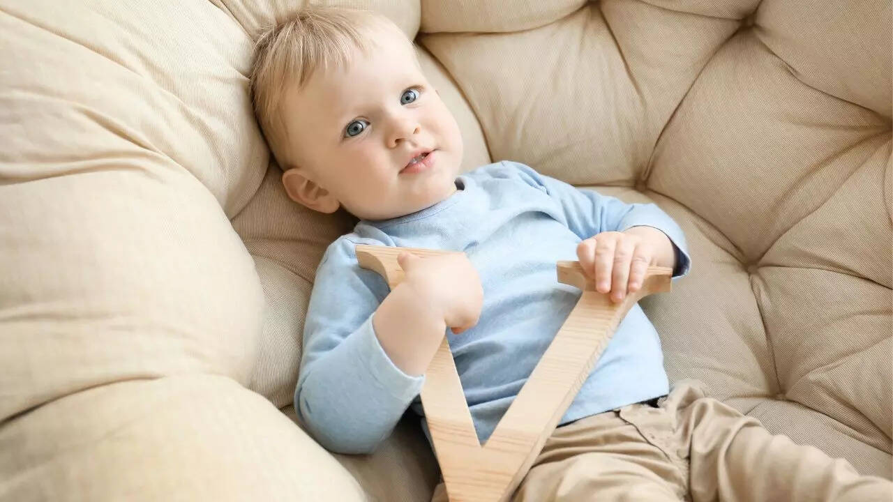 8 Meaningful and unique baby boy names starting with letter 'V'