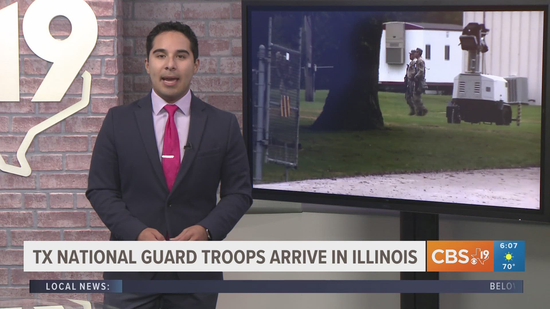 Texas National Guard troops arrive in Illinois