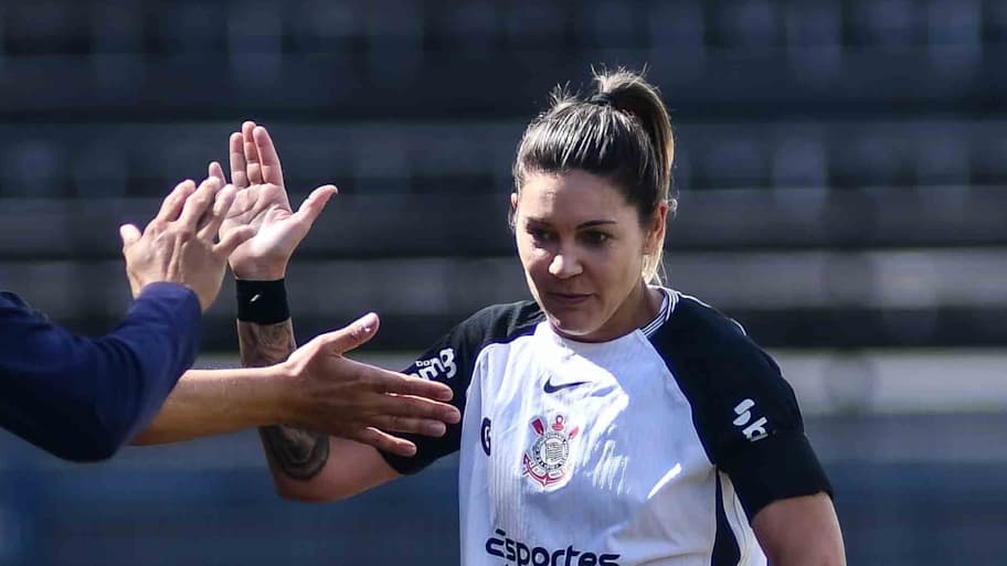 Corinthians vence e vai às quartas da Libertadores Feminina como líder ...