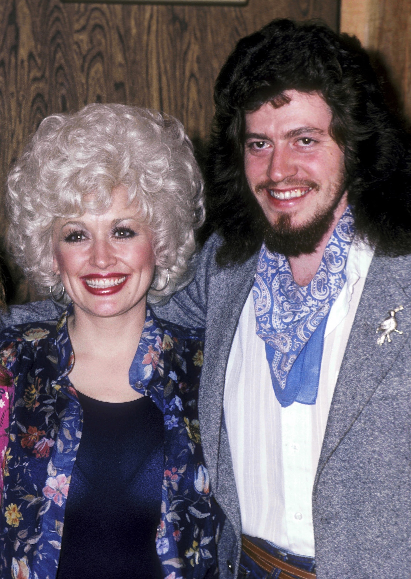 dolly-parton-s-family-meet-the-singer-s-11-brothers-and-sisters