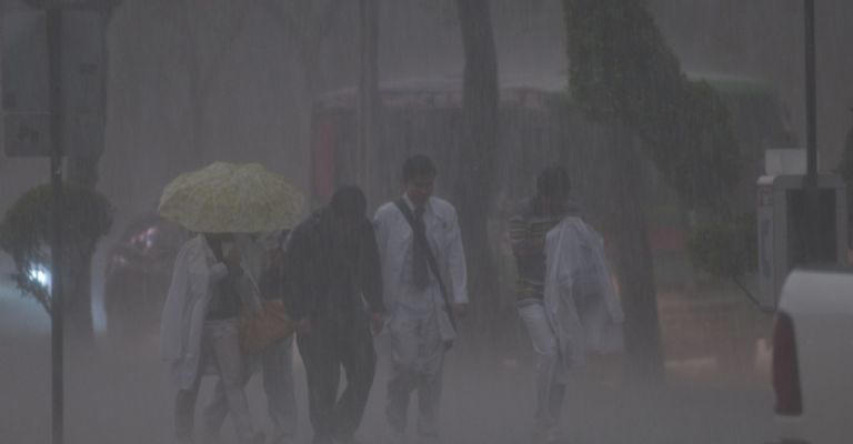 Se prevén lluvias fuertes a muy fuertes en el occidente y centro de la República Mexicana. Foto: Cuartoscuro
