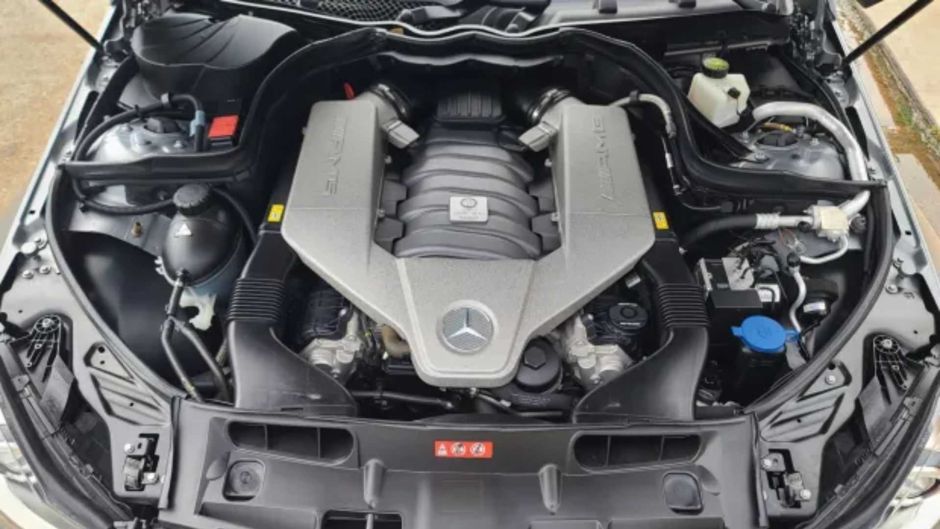 2014 Mercedes-Benz C63 AMG Coupe Edition 507 engine