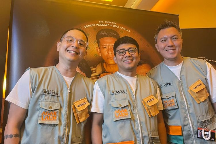 Di Balik 10 Juta Penonton, Skenario Hilang dan Tangis Muhadkly Acho