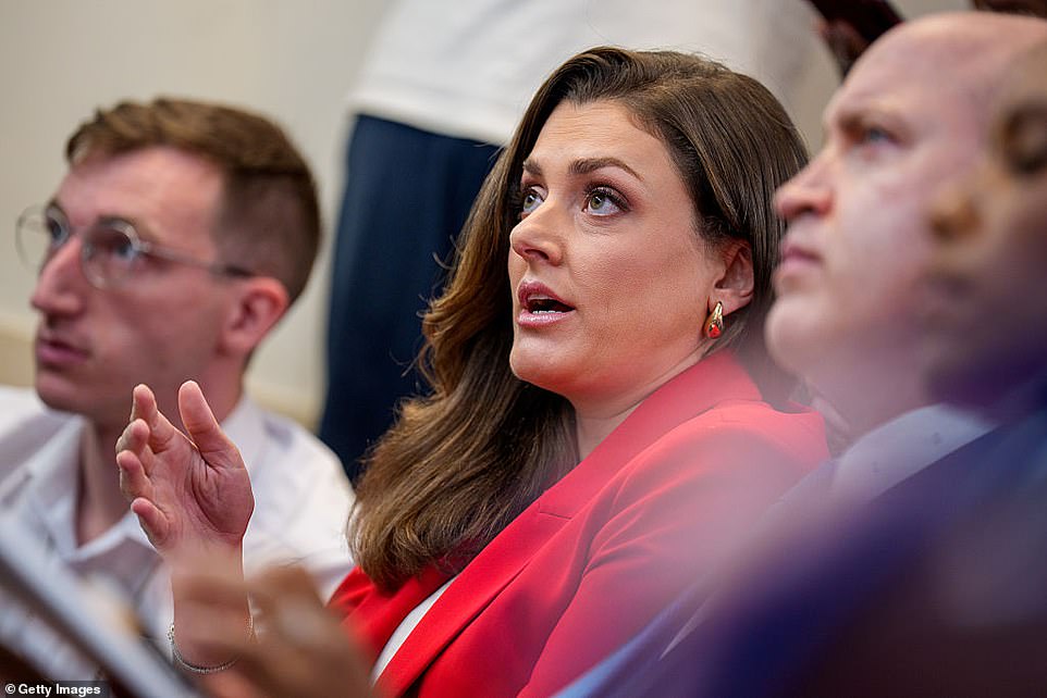 Trump shuts down CNN reporter with brutal takedown