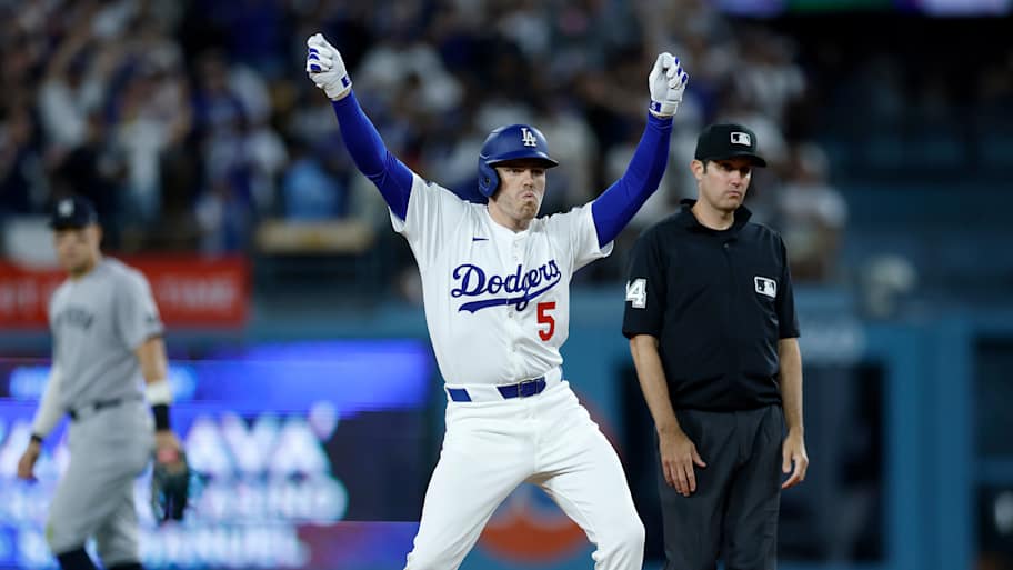 Dodgers crowd going wild at Yankees' elimination proves bad blood remains