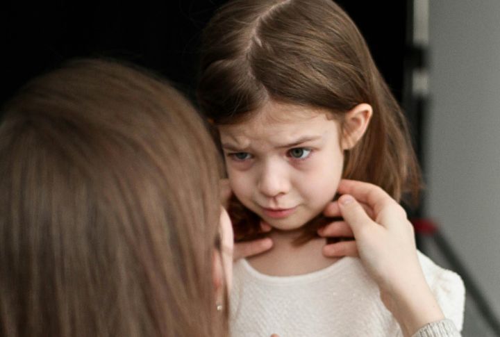 Disorganized Attachment In Kids Is Real And Fixable. Here's How.