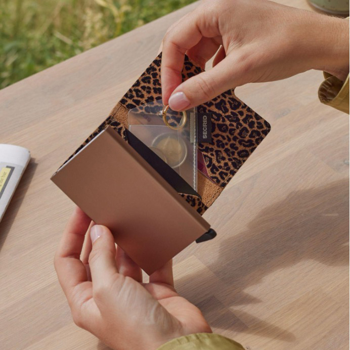 Vaultskin Victoria Crossbody iPhone Leather Wallet Case, Fashionable Bumper for Cards and Cash - Holds up to 8 Cards (iPhone X/Xs, Brown, Chain & Leather Strap