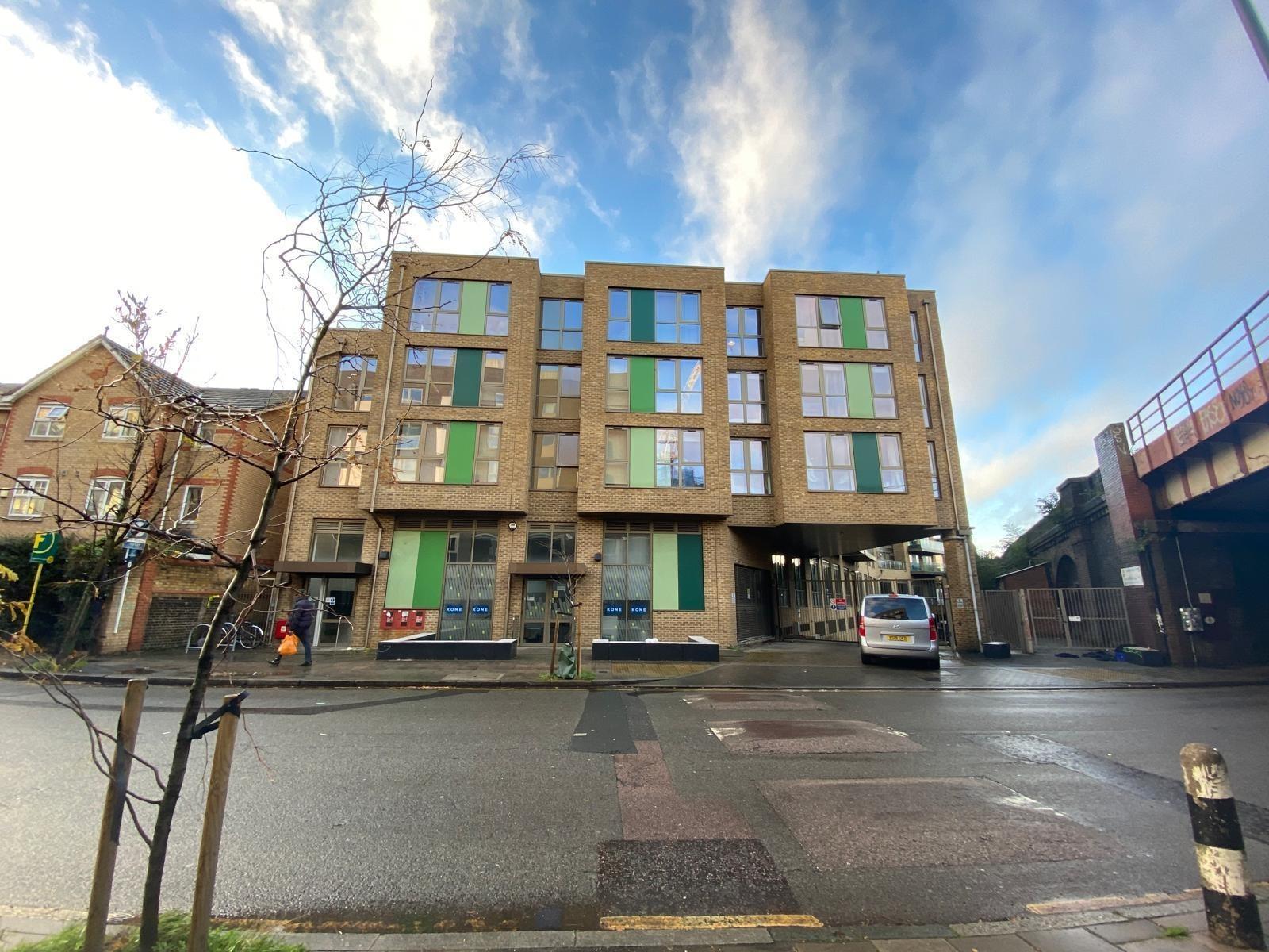 Cladding work to begin ‘soon’ on London apartment block owned by ...