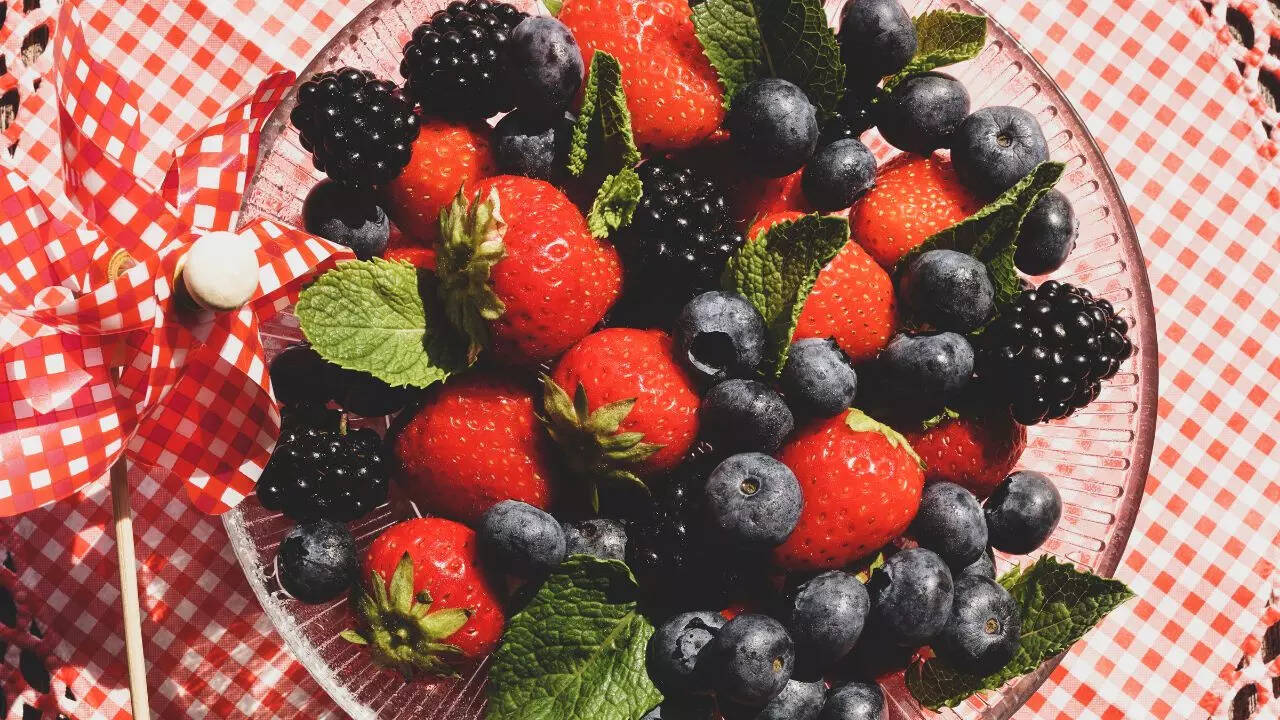Top 10 brain foods to sharpen memory and focus