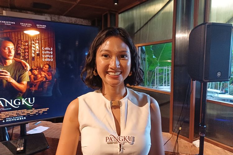 Untuk Film Pangku, Claresta Taufan Langsung Temui Gadis Pangku di Pantura