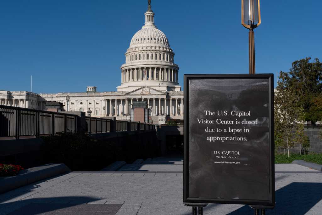 Pressure builds on Congress to end the shutdown, but a quick ...