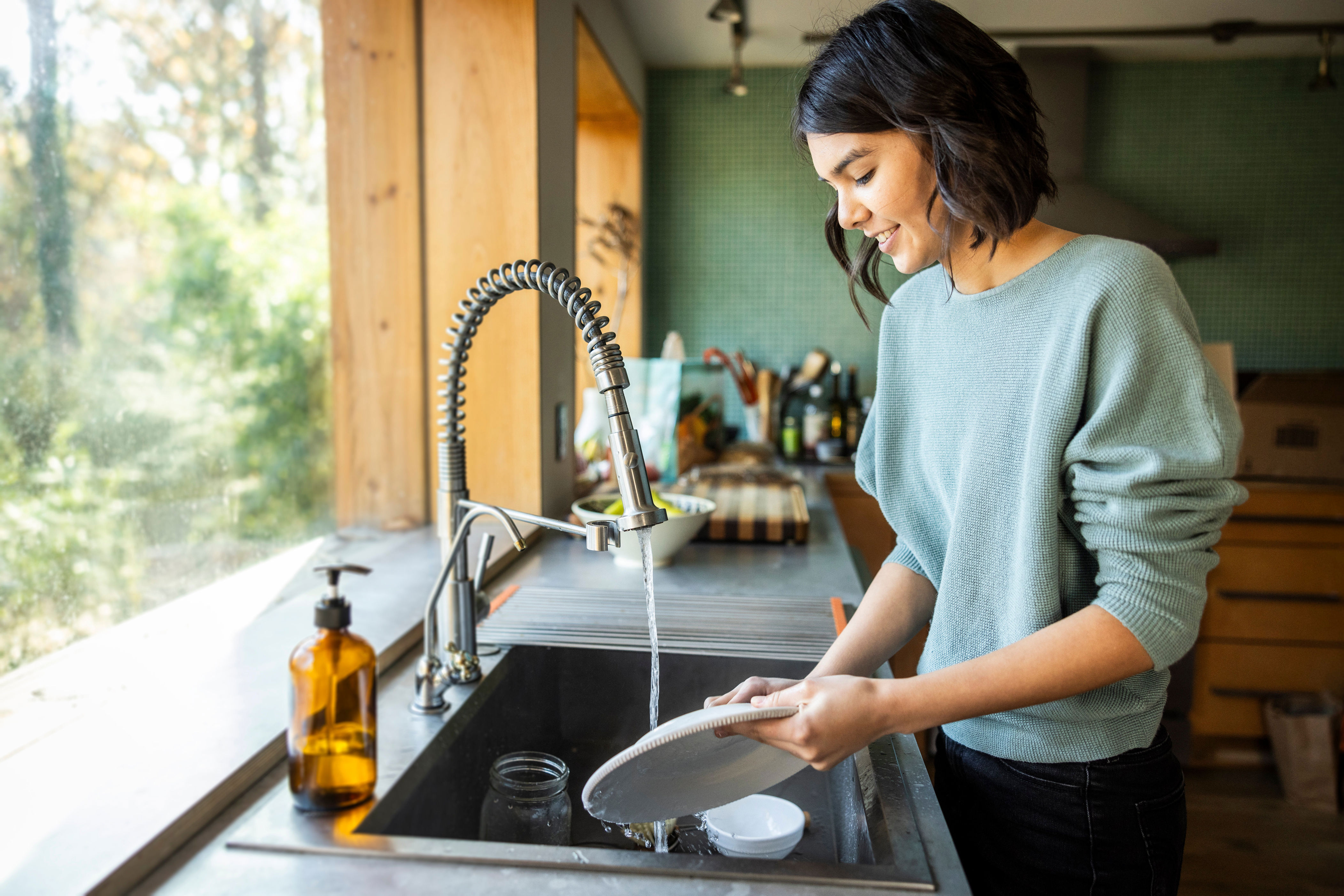 Are You A ‘Leave It In The Sink’ Or 'Clean Right Away' Person? Here’s ...