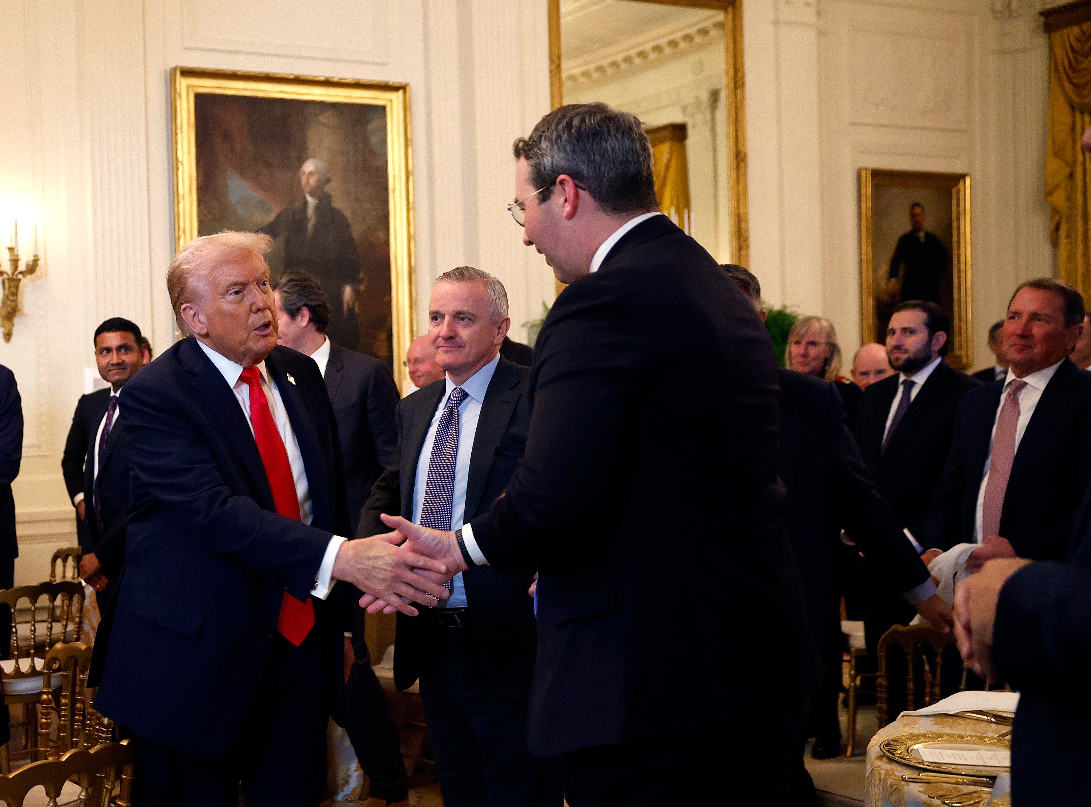 Tech moguls, with checkbooks primed, cozy up to Trump at fundraiser for ...