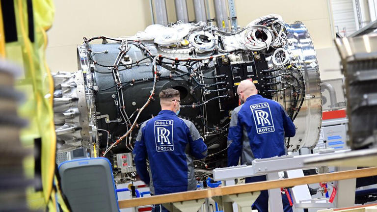 Rolls-Royce expands partnership with Bharat Forge for Pearl 10X engine ...