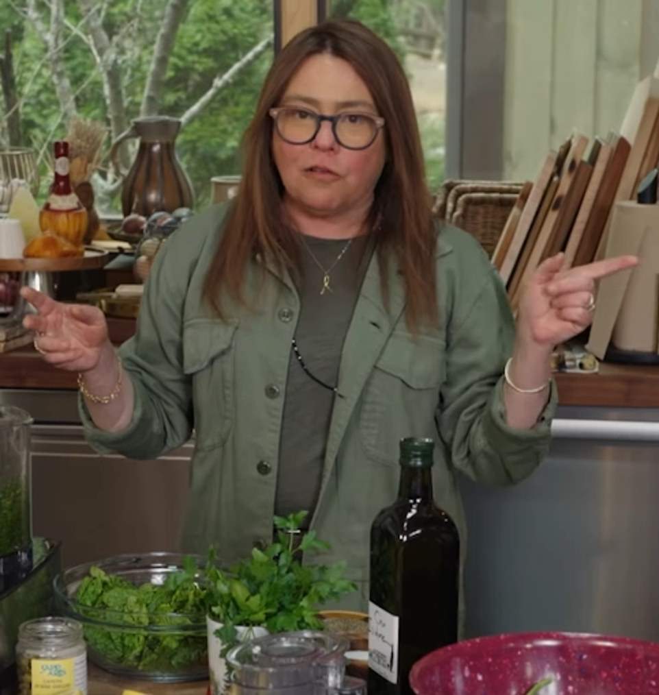 Rachael Ray says she 'prefers' to live in Italy