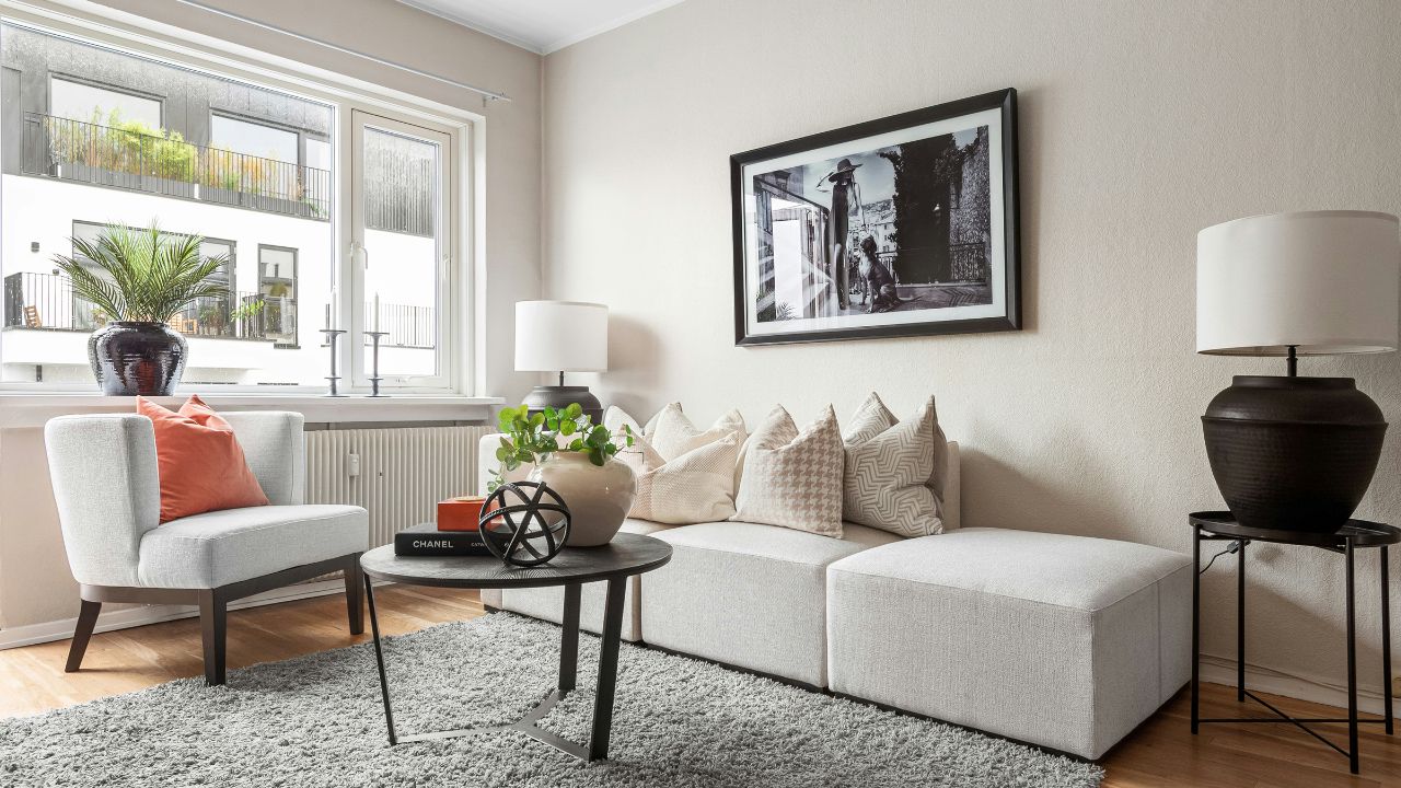 10 Small Changes That Make Guests Think You Hired a Designer