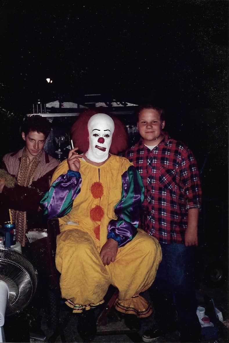 Tim Curry racconta l’ictus del 2012: “Mi hanno distrutto il cranio per ...