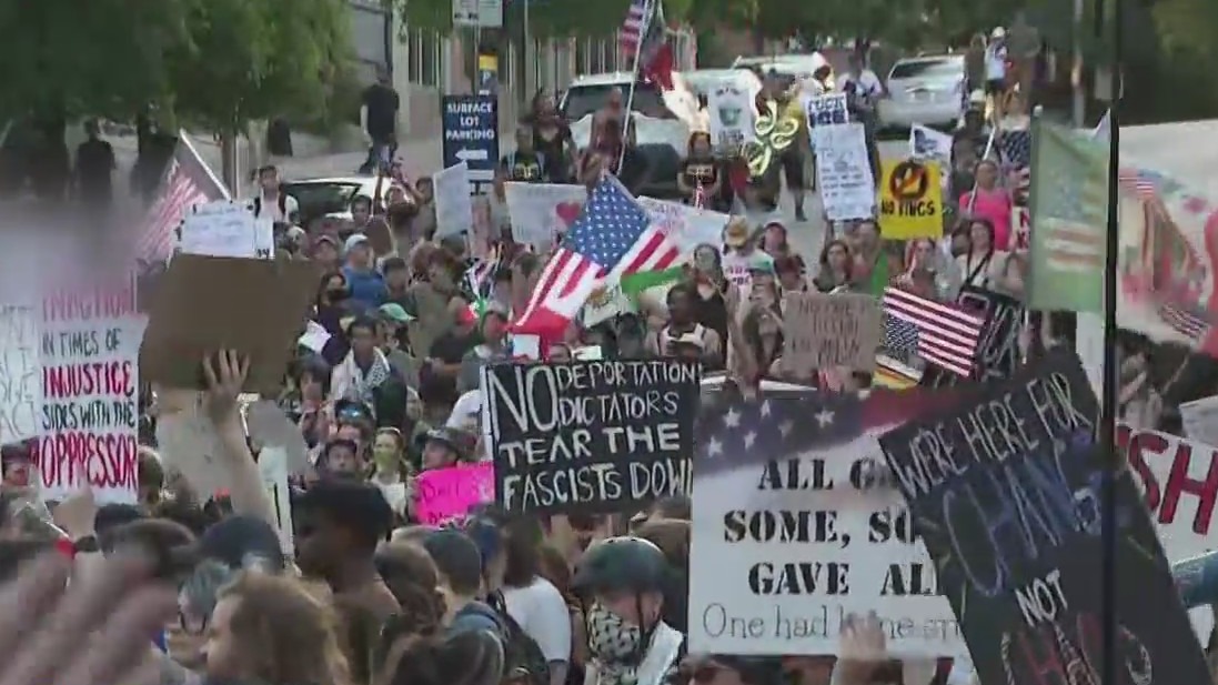 Gov. Abbott deploys Texas National Guard ahead of weekend protests
